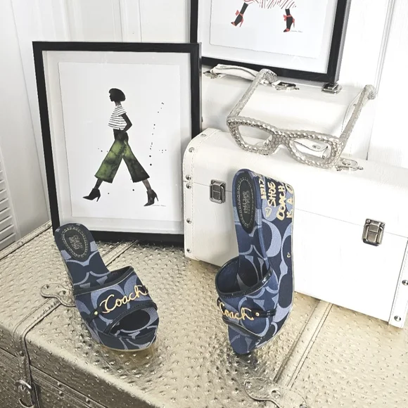 COACH CARISSA HEELS💙💛 - Picture 2 of 14